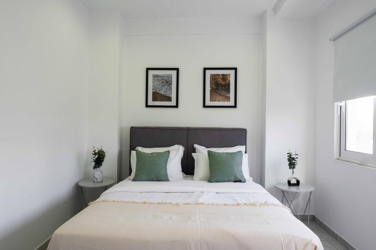Phaedrus Living: Heraklion City View Flat Kültér fotó