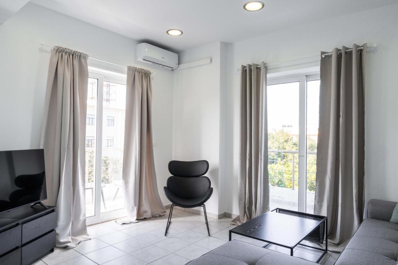 Phaedrus Living: Heraklion City View Flat Kültér fotó